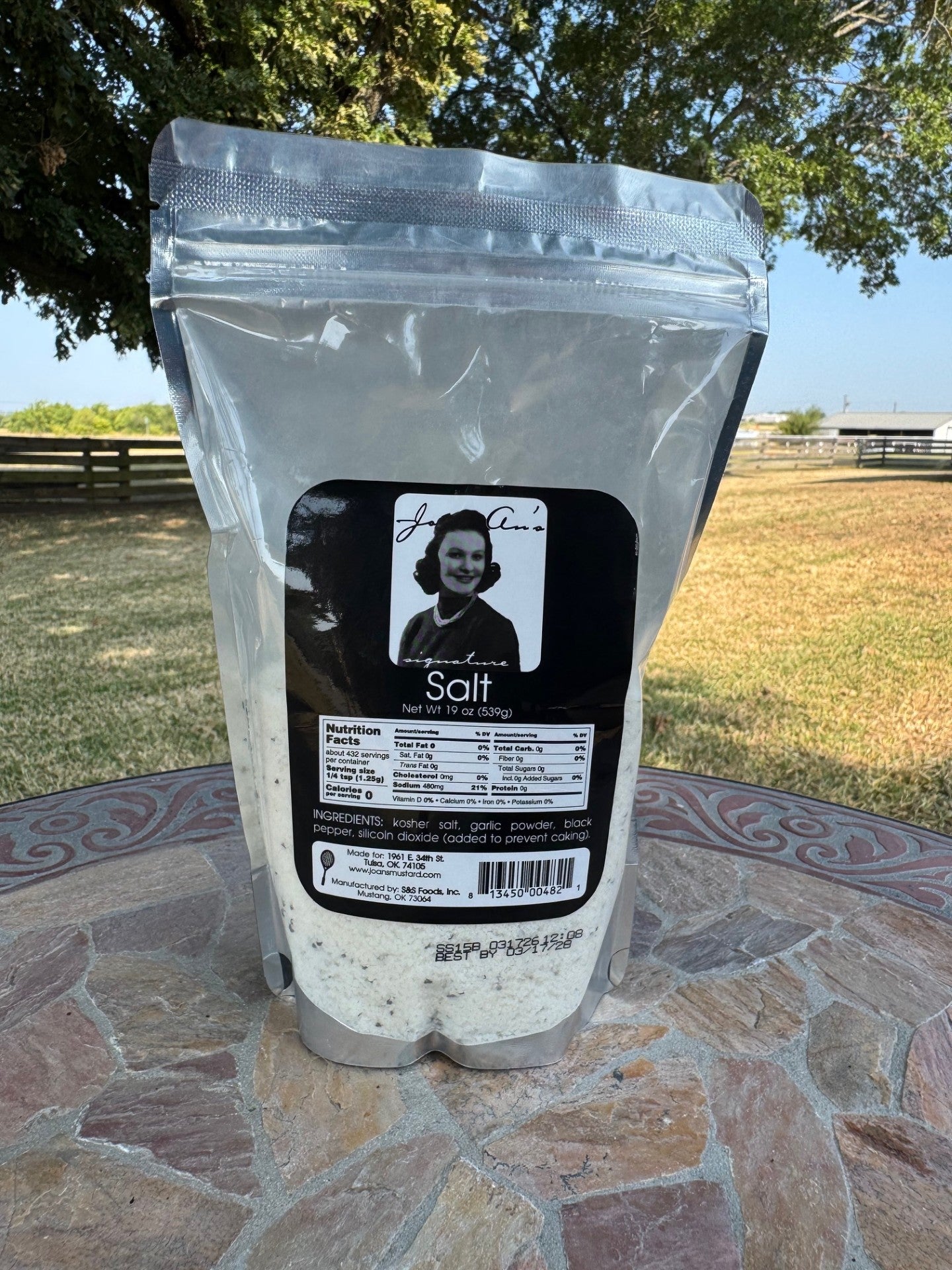 JoAn's Salt 19oz