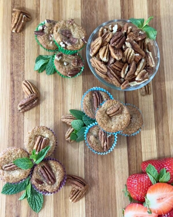 Mini Pecan Pie Muffins